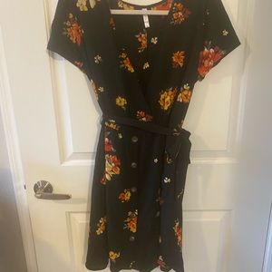 Xhilaration Floral Dress with Tie Waist and Button Detail- size large